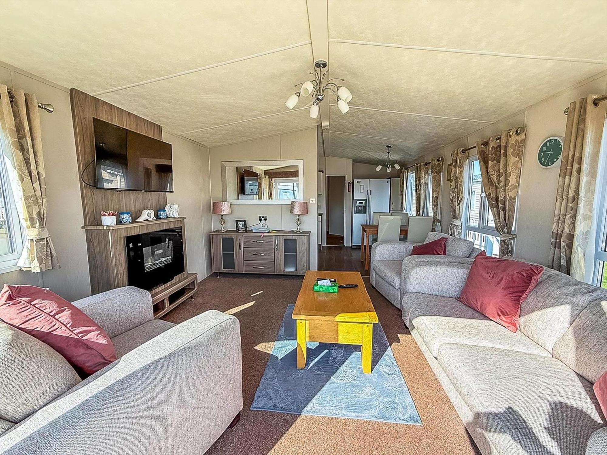 Beautiful Caravan With Decking Wifi At St Osyth Beach Holiday Park Ref 28077Dw Clacton-on-Sea Kültér fotó